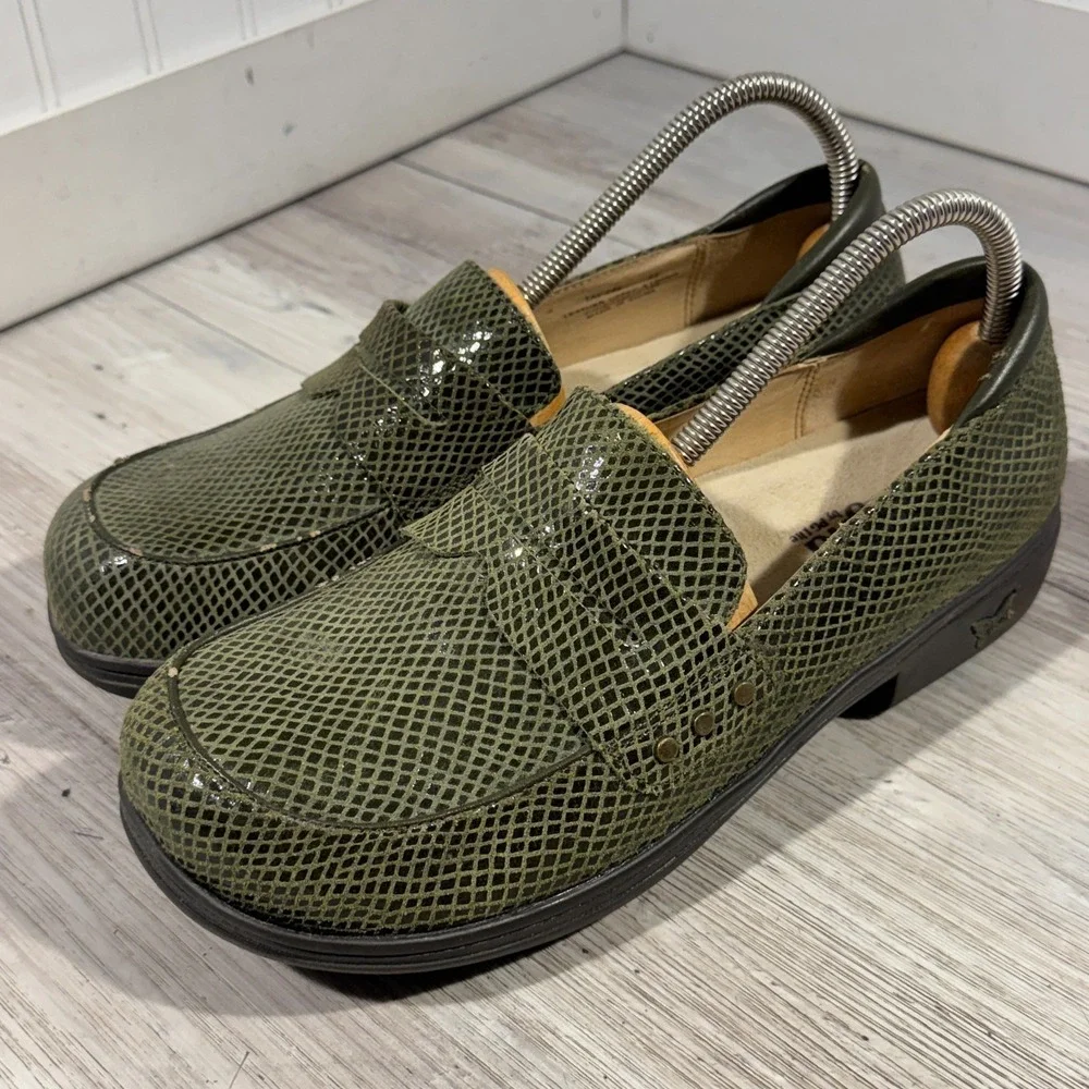 Alegria Taylor‎ Pro Olive Gloss Snake Penny Loafers Women's EU 42